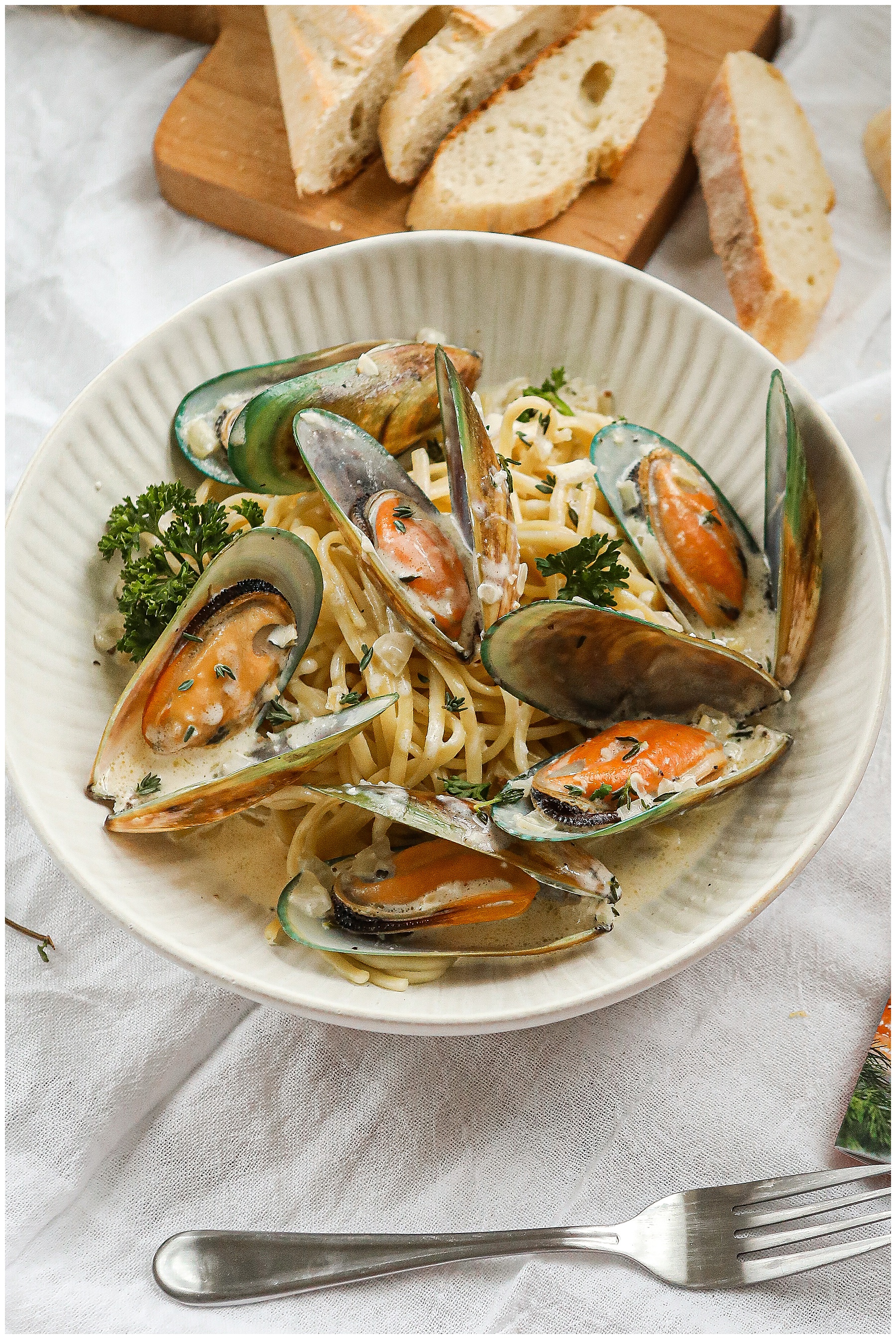 linguini and mussels
