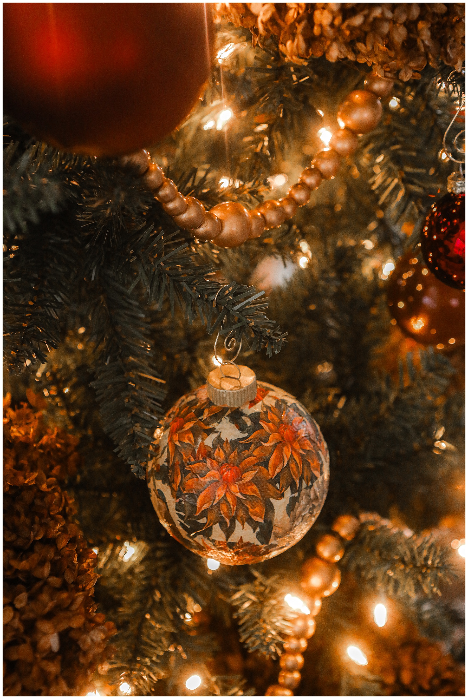 Rustic dried floral Christmas Tree - Sugar Maple Farmhouse