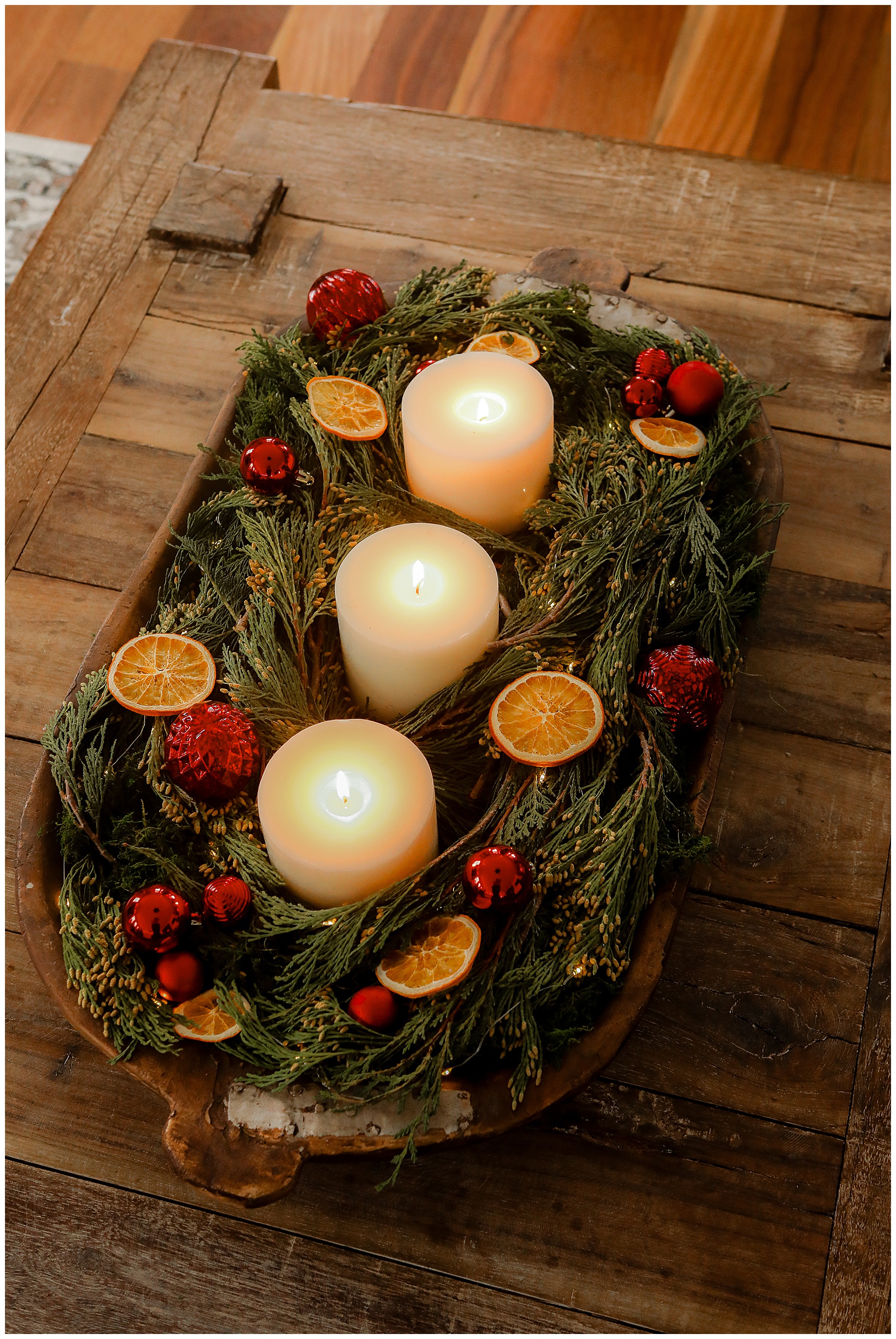 Christmas Dough Bowl Centerpiece - Sugar Maple Farmhouse