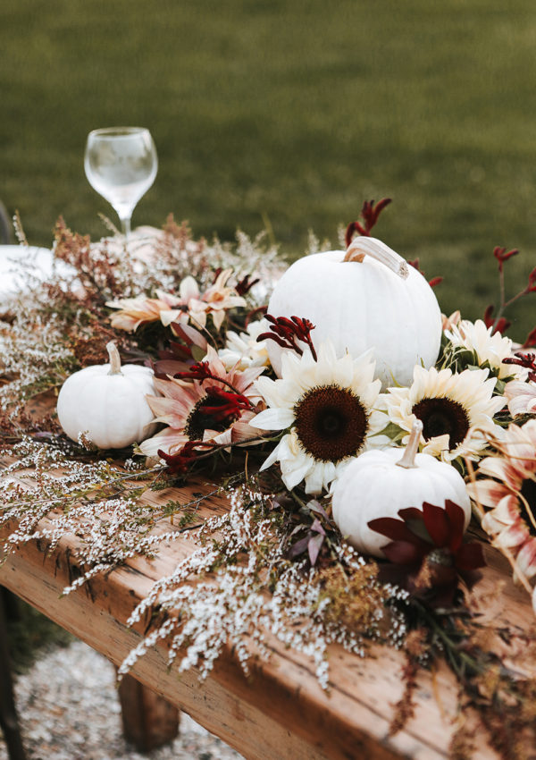 Creating a fall harvest tablescape with natural elements
