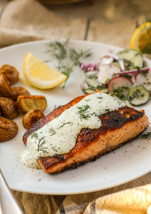 Seared Salmon with Lemon Dill Sauce